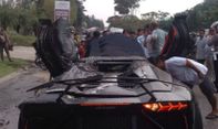 Selain Via Vallen, Ini Mobil Artis yang Pernah Terbakar