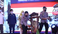 Kapolri: Bhabinkamtibmas Harus Bisa Jadi Guru, Ustaz dan Teman Curhat