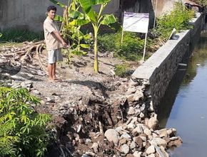 Baru Jadi, Talud Senilai Nyaris Rp 200 Juta di Tegal Ambruk