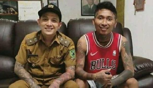 Berita Jateng: Mengejutkan! Meski Tubuh Penuh Tato, Hoho Alkaf Bisa Jadi Kades di Banjarnegara