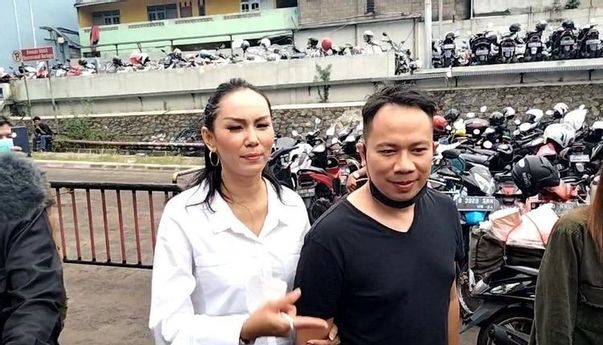 Akan Nikahi Kalina Oktarani, Vicky Prasetyo Tak Siap Jadi Ayah Tiri Azka Corbuzier
