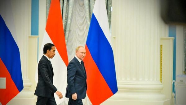 Rusia Kembali Bombardir Ukraina, Diplomat Senior: Putin Tak Indahkan Misi Damai Jokowi