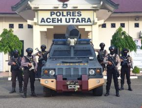 Rantis Tambora, Kendaraan Taktis Polisi yang Dibangun dari Toyota Land Cruiser