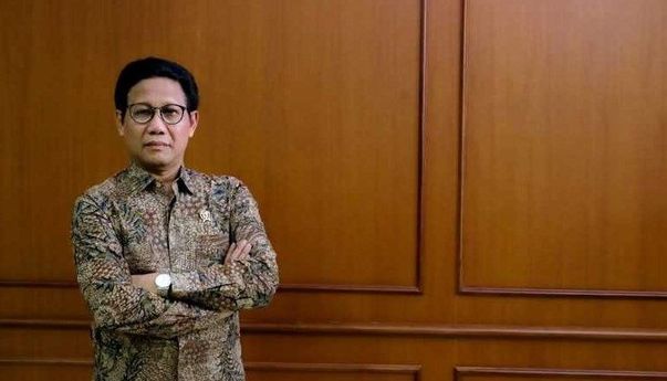 Hebat! Dongkrak Pertumbuhan Ekonomi, Mendes PDTT Wajibkan Pakai Batik Sebulan