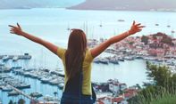 Anti Ribet! Naked Traveling, Bepergian Tanpa Banyak Barang Bawaan
