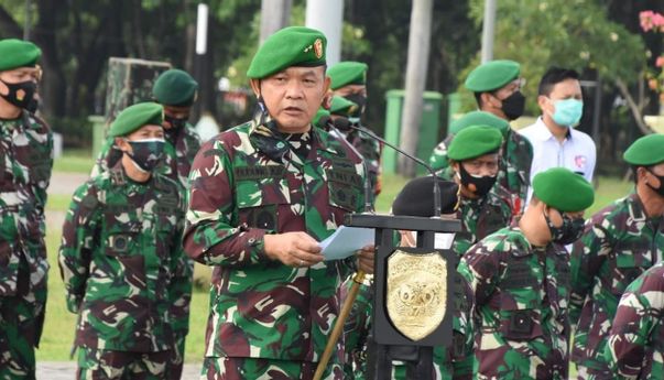 Soal Penurunan Baliho Habib Rizieq, Pangdam Jaya Masih Pasang Badan