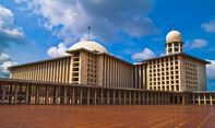 Harus Punya Sertifikat Vaksin untuk Bisa Shalat Jumat di Masjid Istiqlal