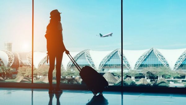 Jangan Takut Virus Corona, Berikut Tips Aman saat Traveling