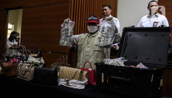 Beragam Tas Mewah Istri Rafael Alun: Dari yang Ratusan Juta Hingga Miliaran