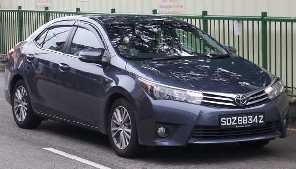 6 Pilihan Mobil Paling Irit BBM untuk Menghemat Pengeluaran 6 Pilihan Mobil Paling Irit BBM untuk Menghemat Pengeluaran