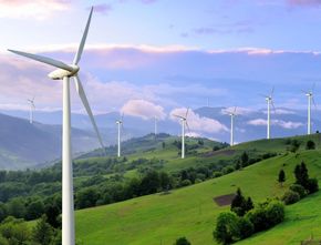 Pengembangan Energi Angin di Indonesia: Optimisme AEAI dan Tantangan PLTB?