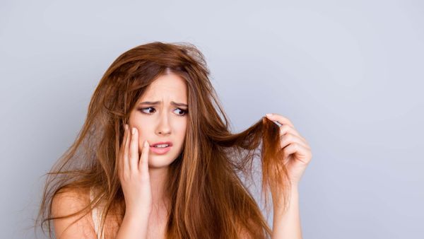 Rekomendasi Sampo yang Mampu Mengatasi Rambut Kering dan Rusak