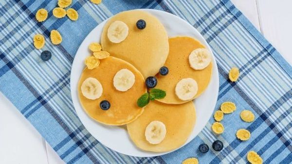 Resep Pancake Oat Pisang Keju, Camilan Sehat untuk Akhir Pekan