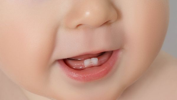 Cara Ampuh Hadapi Anak yang Susah Makan saat Tumbuh Gigi
