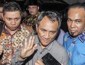Andi Arief Dilaporkan ke Polisi Setelah Senggol Hasto PDIP di Cuitan Desa Wadas , Berakhir di Bui?