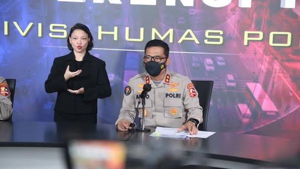 Dapat Kiriman Video Demo Rusuh 24 Juli? Balas ke Pengirim itu Hoaks