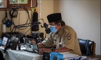 Kabar Jateng: Kayak Intel, Guru di Solo Mengajar Pakai HT