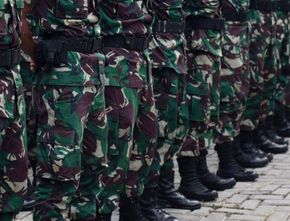 Mengejutkan! Prajurit TNI Bercinta Sesama Jenis, Hukuman Berupa Pemecatan dan Kurungan