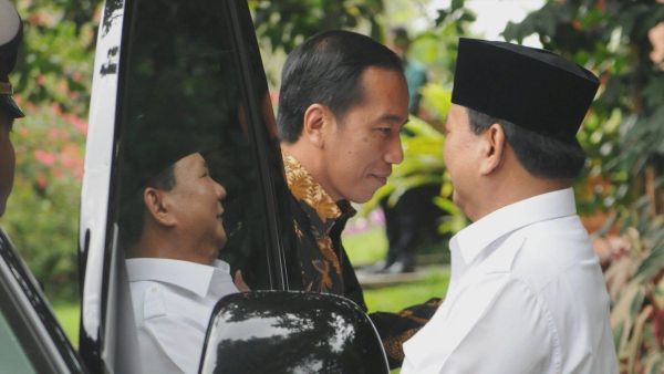 Bukan Ganjar Pranowo, Pengamat: Sangat Masuk Akal Jokowi Bakal Dukung Prabowo