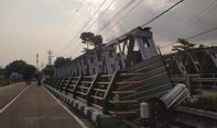 Jembatan Baru Depan Gembira Loka Zoo Gagal Diuji Coba, Ini Sebabnya