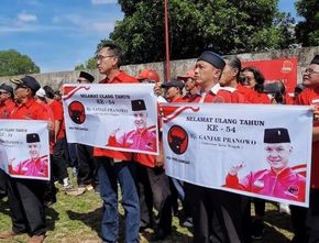 Tak Kapok Disanksi PDIP: Ulang Tahun Ganjar Pranowo Dirayakan Fx Rudy di Solo