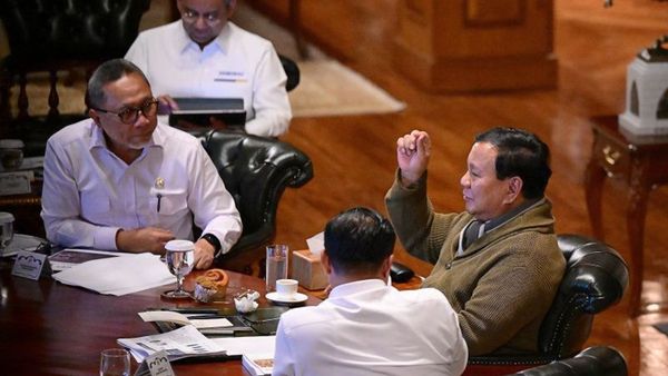 Presiden Prabowo Tunjuk Zulkifli Hasan sebagai Ketua Satgas Koperasi Merah Putih