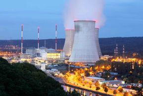 Bahlil Sebut Tenaga Nuklir Jadi Perhatian Dewan Energi Nasional, Apa Alasannya