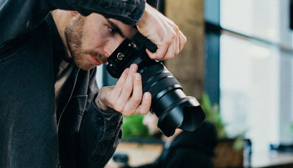 Lagi Cari Kamera? Ini 9 Kamera DSLR Terbaik 2021 versi Independent