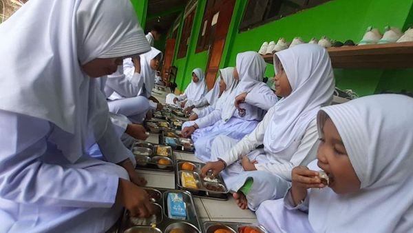 Para Menteri Kabinet Merah Putih Bakal Tinjau Langsung Peluncuran Makan Bergizi Gratis Hari Ini