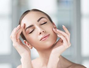 Mitos Penggunaan Makeup yang Jarang Diketahui