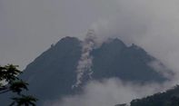 Aktivitas Gunung Merapi Terus Meningkat, Penerangan di Jalur Evakuasi Turi Dikeluhkan Warga