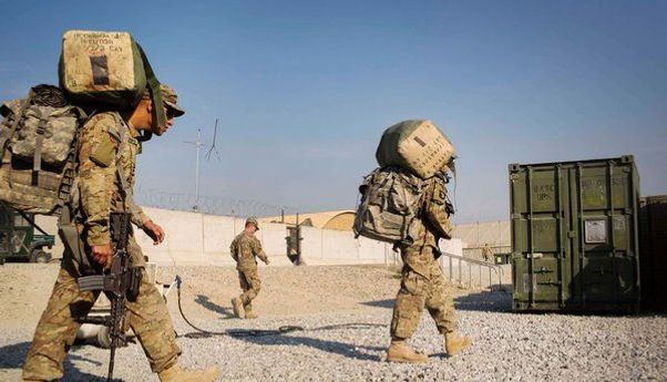Pasukan Terakhir AS Tinggalkan Afghanistan Sisakan Tanya Tentang Kelanggengan Demokrasi Barat di Luar Negeri