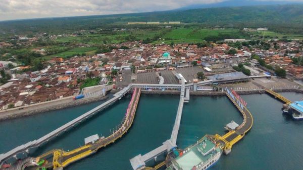 Patroli Udara Basarnas Pastikan Jalur Ketapang-Gilimanuk Aman Selama Libur Tahun Baru