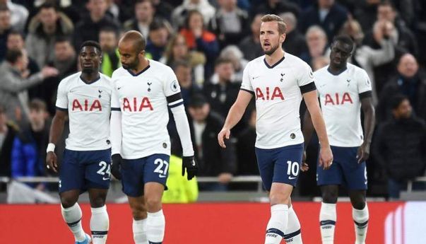 Tottenham Hotspur Berburu Pelatih, CEO Daniel Levy Ajukan Syarat Khusus