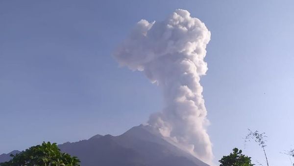 Hati-hati! Erupsi Gunung Merapi Sudah Semakin Dekat, Ini Tanda-Tandanya