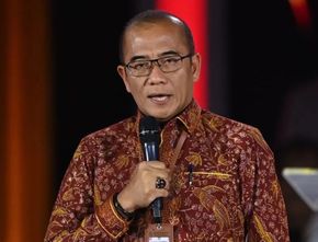 Presiden Jokowi Teken Keppres Pemecatan Tidak Hormat Ketua KPU Hasyim As'yari