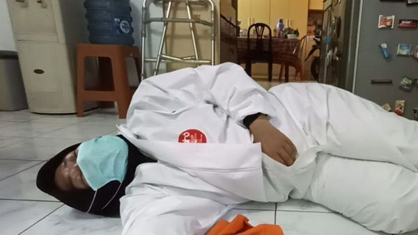 Nasib Pilu Warga Depok Terpaksa Jalani Isoman di Tengah RS Kolaps dan Petugas Kesehatan Terinfeksi COVID-19