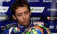 Valentino Rossi Ribut Selama 4 Hari dengan Tim Mekanik Yamaha, Hasilnya Podium