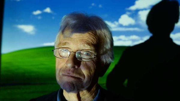 Negosiasi yang Buruk Bikin Fotografer Charles O’Rear Cuma Dapat Rp1,4 Miliar untuk Gambar Pemandangan Windows XP