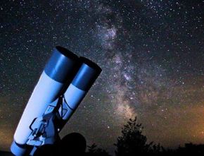 Waktu yang Tepat untuk Mengamati Bintang Kejora dan Jupiter di Ufuk Barat Minggu Ini