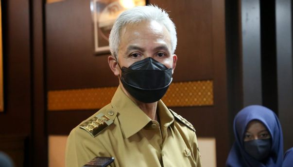 Enggak Mau Ikutan Sertifikat Vaksin Jadi Syarat Beraktivitas, Ganjar: Yang Divaksin Masih Sedikit, Gak Adil