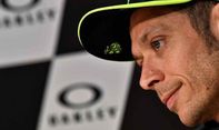 Tampil Jeblok di MotoGP 2020, Valentino Rossi Salahkan Ban