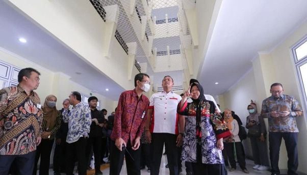 Mensos Risma Resmikan Rusun untuk PMKS di Bekasi, Berbiaya Rp10 Ribu per Bulan