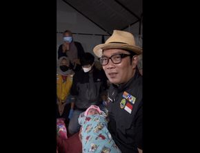 Seorang Ibu Melahirkan di Tenda Pengungsian, Ridwan Kamil Beri Nama Bayi 'Gempita Shalihah Kamil'