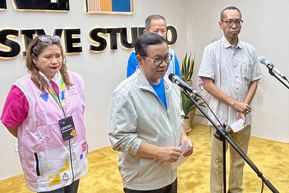 Sejoli Mesum di Taman Langsat, Pramono: Ditertibkan, Bukan Taman 24 Jam yang Disetop