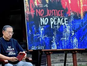 SBY Pamerkan Lukisan 'No Justice, No Peace'