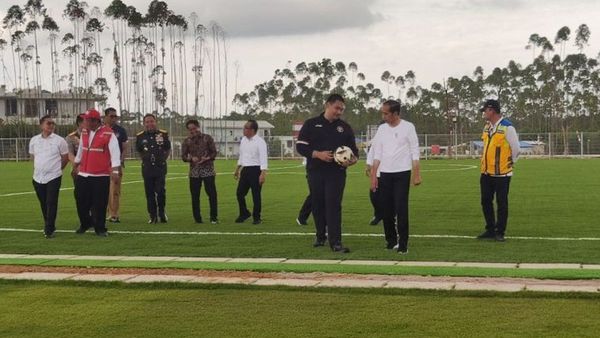 Jokowi Sebut Timnas Bakal Mulai Pakai Pusat Latihan Sepak Bola di IKN September