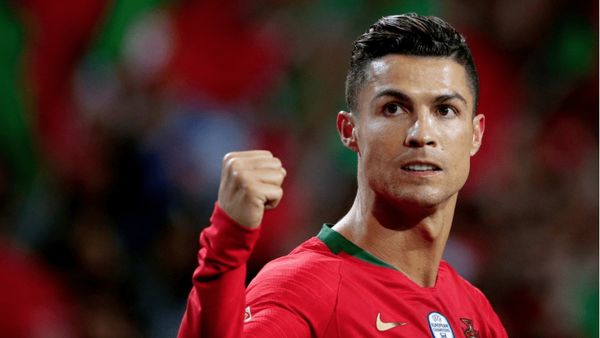 111 Gol! Cristiano Ronaldo Resmi Pecahkan Rekor Ali Daei
