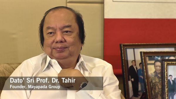 Dato Sri Tahir, Pendiri Mayapada Group, Raih Gelar Doktor di UGM