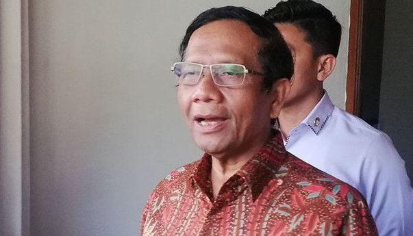 Bersiap Debat Pertama Cawapres, Mahfud MD Minta Masukan Sandiaga Uno hingga Hari Tanoe